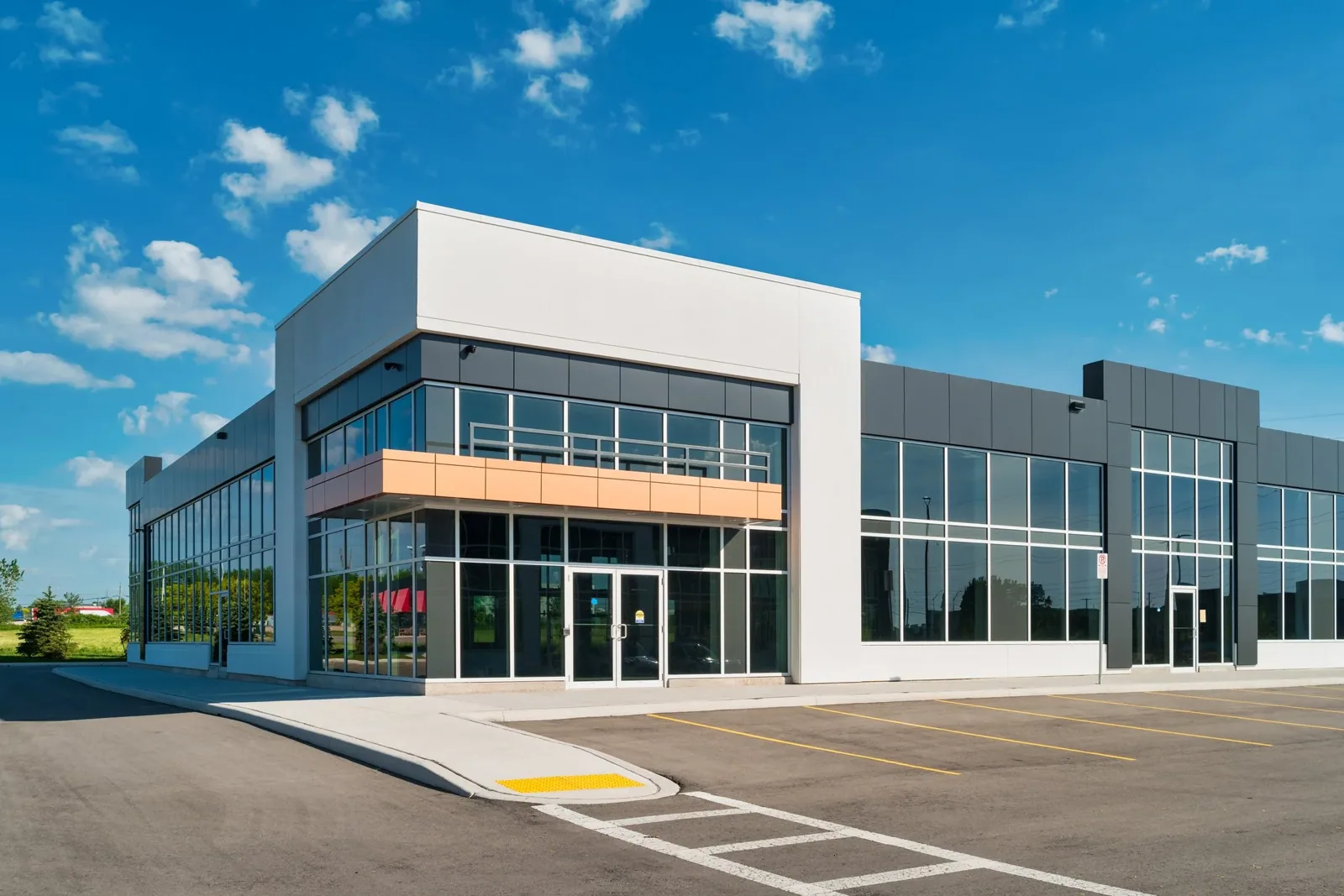 Commercial Roofing for Real Estate Investors and REITs in Roseville, CA Commercial Roofing for Real Estate Investors and REITs in Roseville, CA