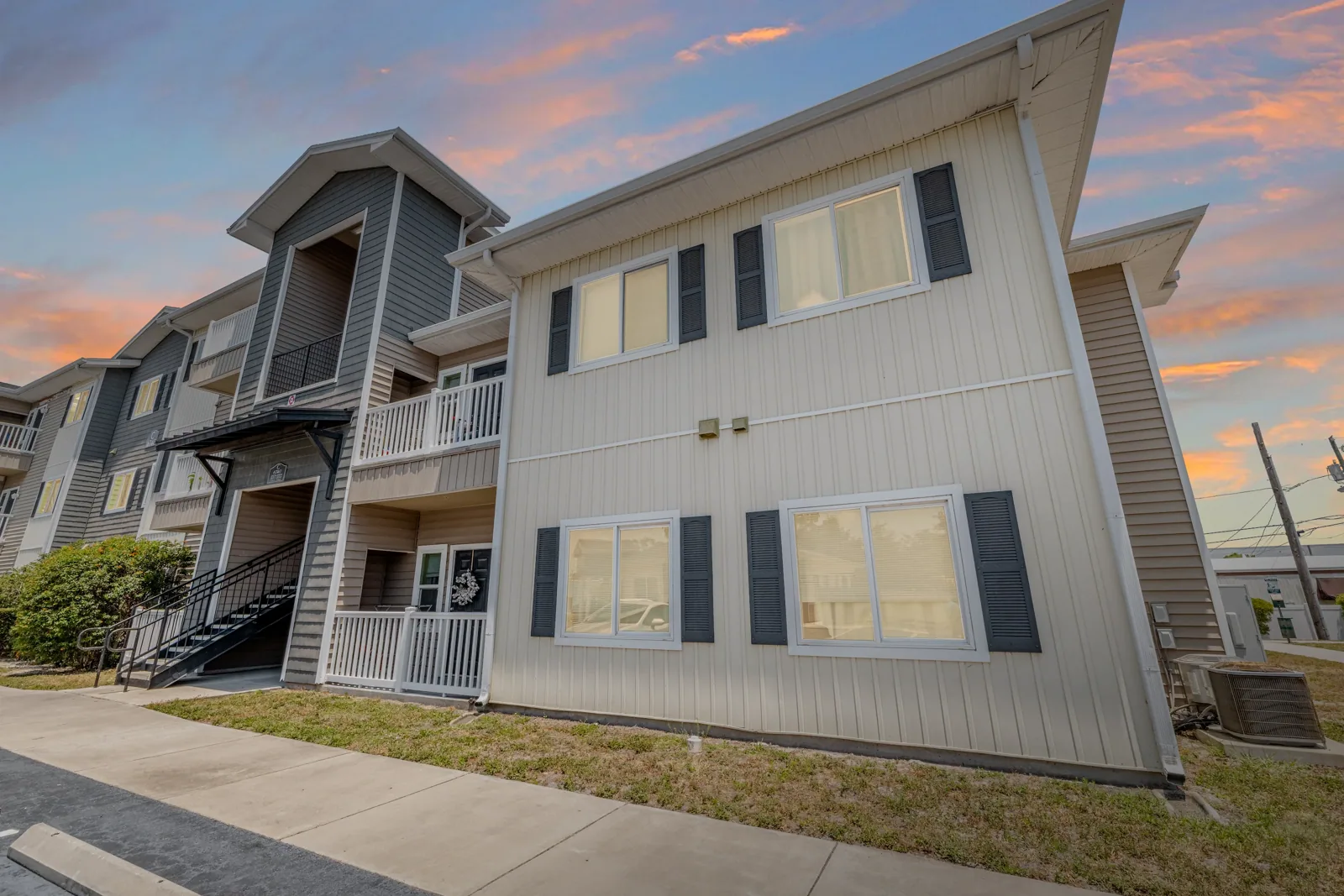 Apartment Roofing in Roseville, CA Apartment Roofing in Roseville, CA